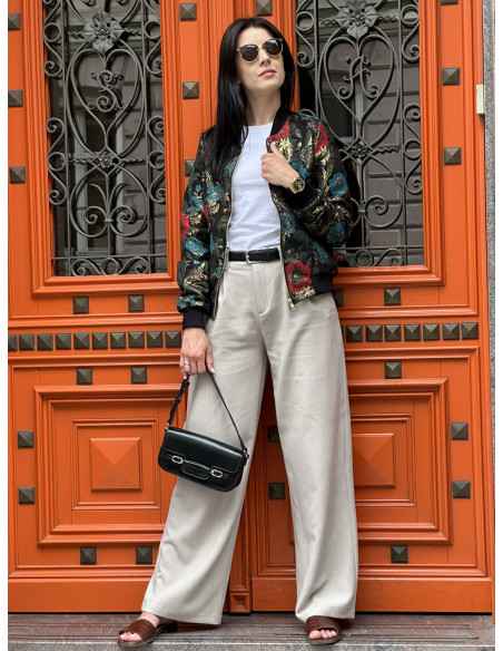 czarna kurtka żakardowa bomberka z kwiatowym wzorem MoWo Fashion