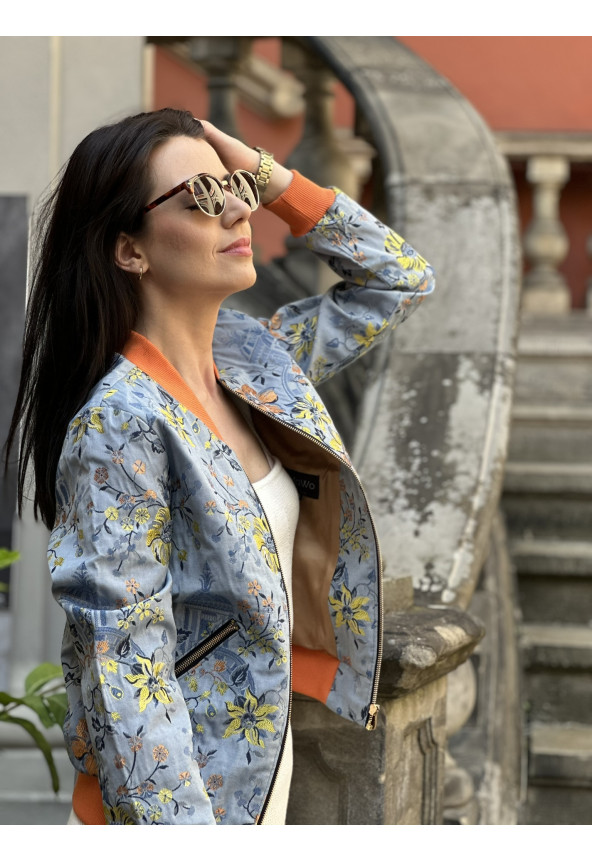 błękitna damska kurtka w orientalne wzory mowo fashion