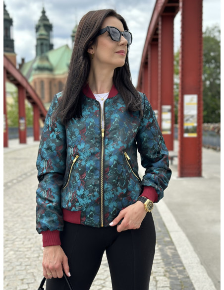 turkusowa kurtka letnia na stójce z ściągaczami mowo fashion